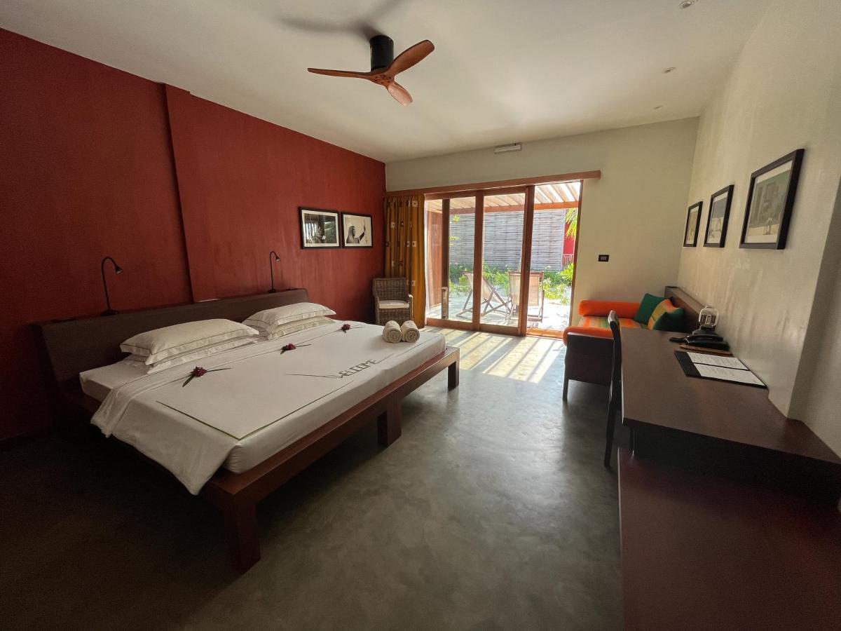 The Barefoot Eco Hotel Hanimaadhoo Island Exterior foto