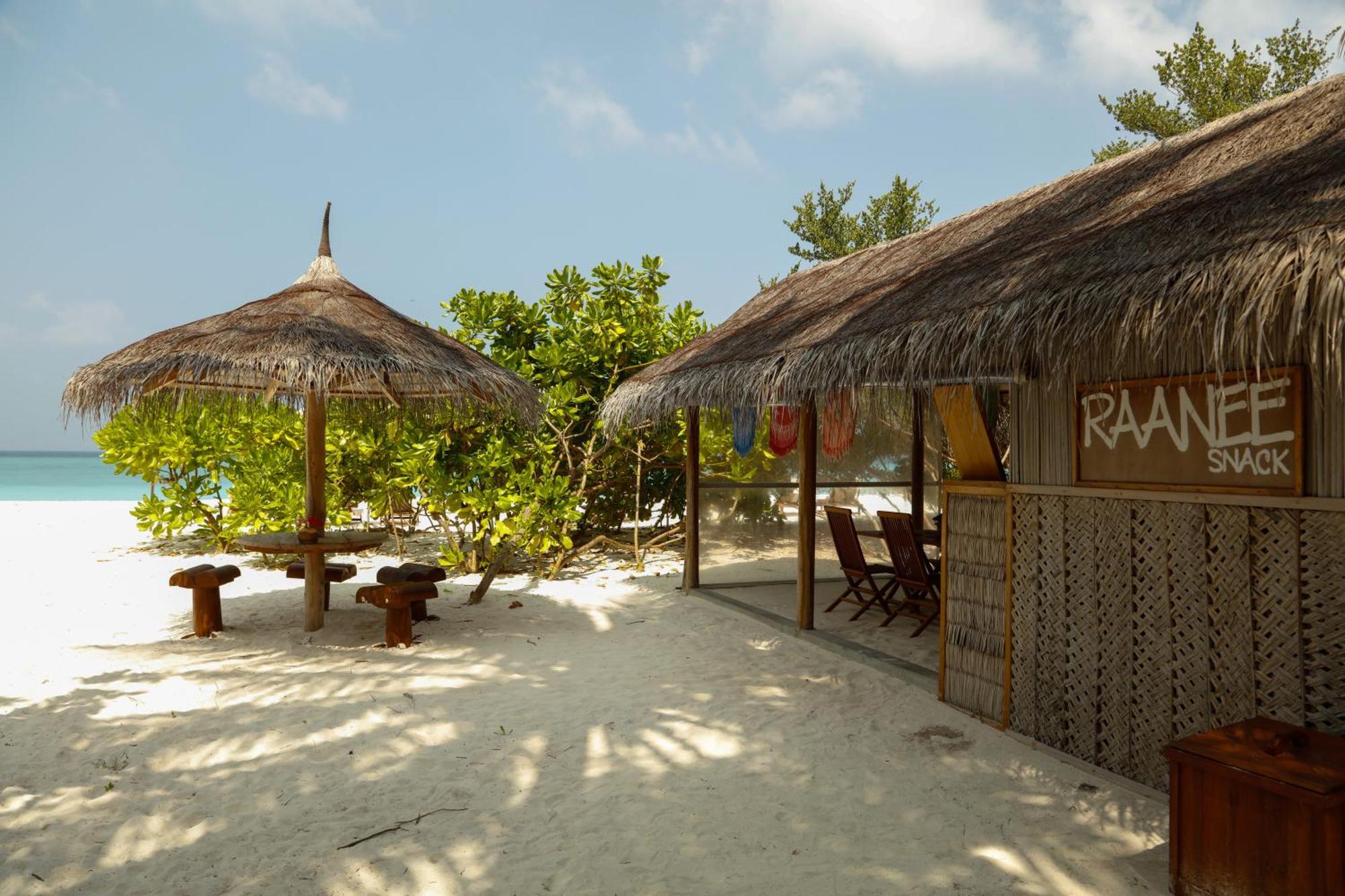 The Barefoot Eco Hotel Hanimaadhoo Island Exterior foto
