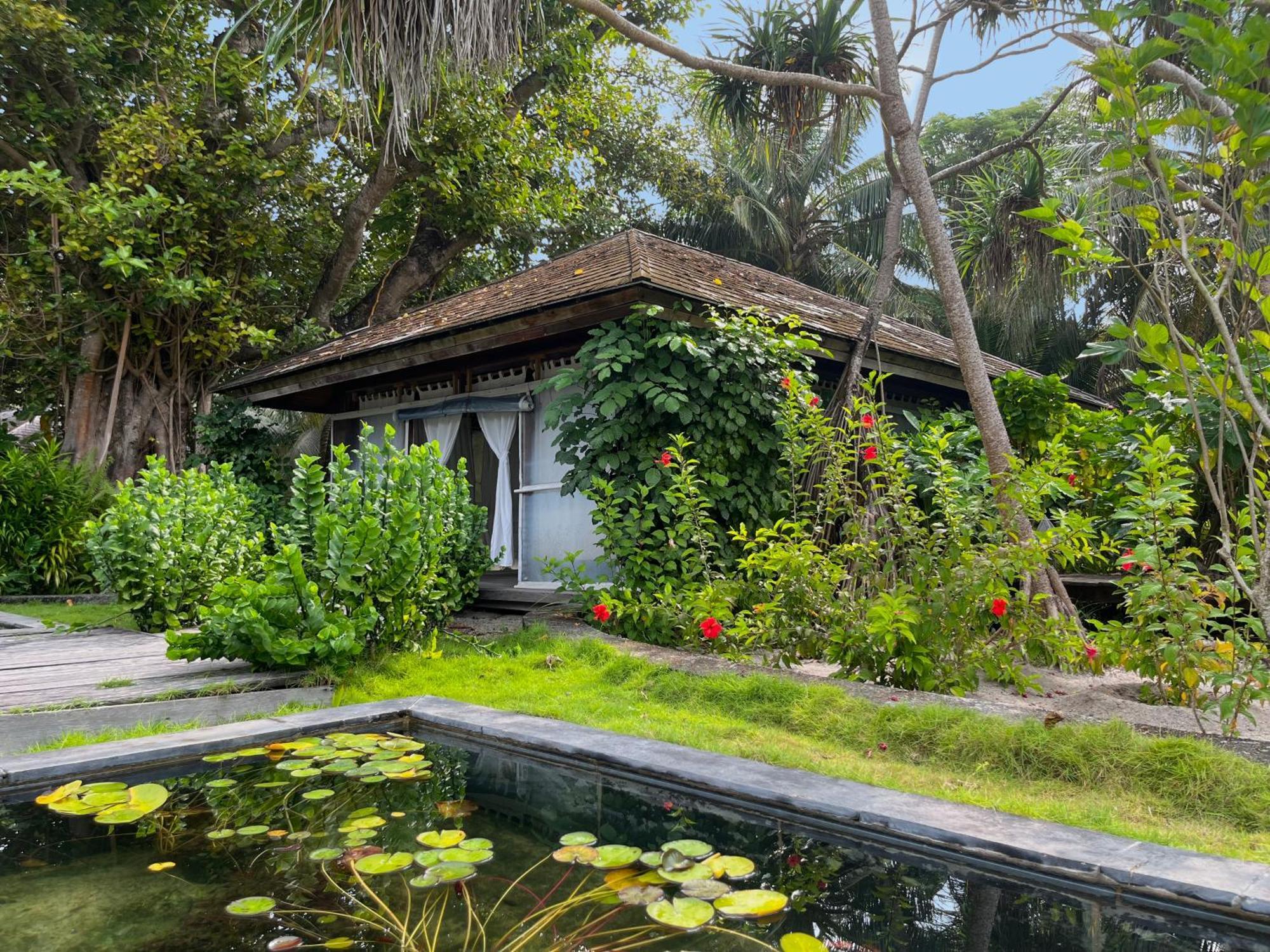 The Barefoot Eco Hotel Hanimaadhoo Island Exterior foto